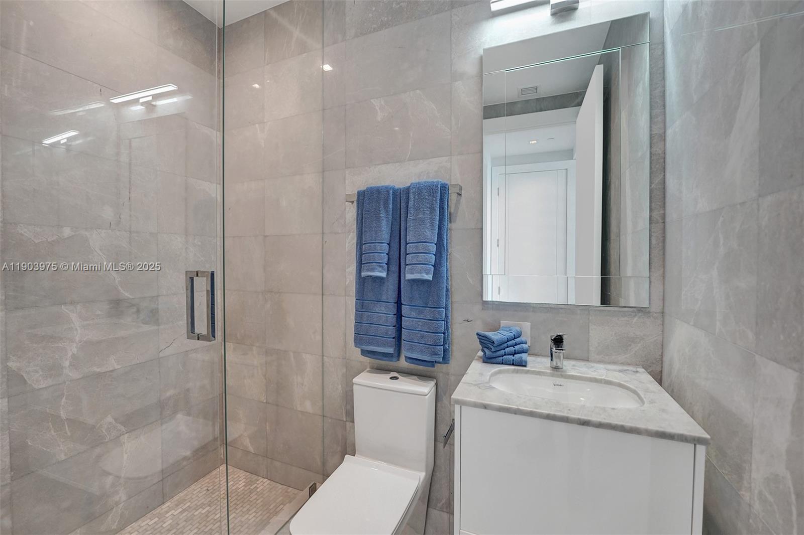 18501 Collins Ave #1902, Sunny Isles Beach FL 33160