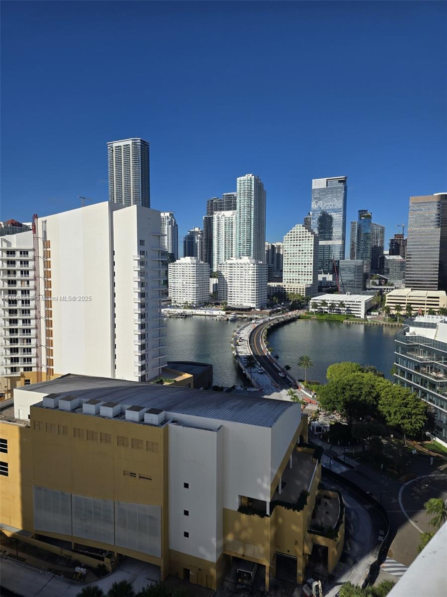 770 Claughton Island Dr #2108, Miami FL 33131