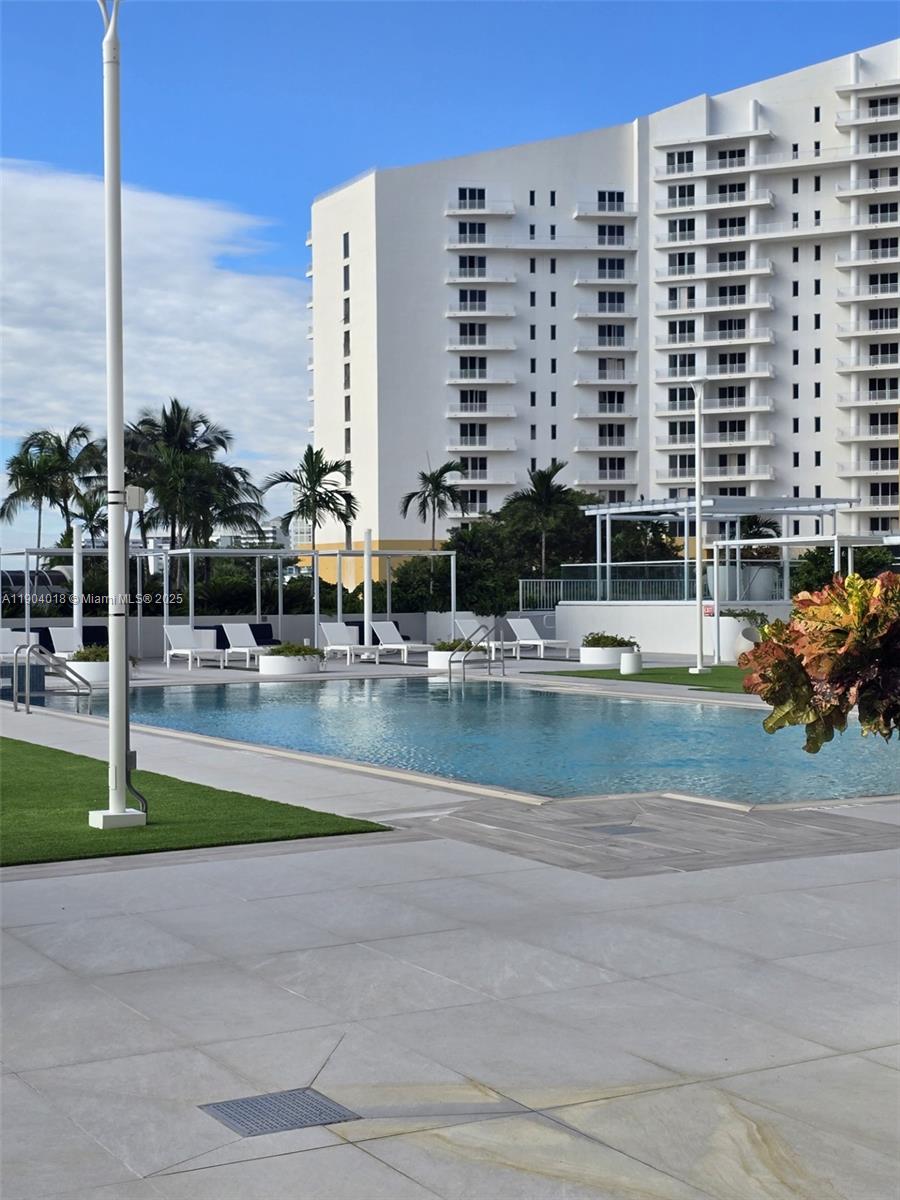 770 Claughton Island Dr #2108, Miami FL 33131