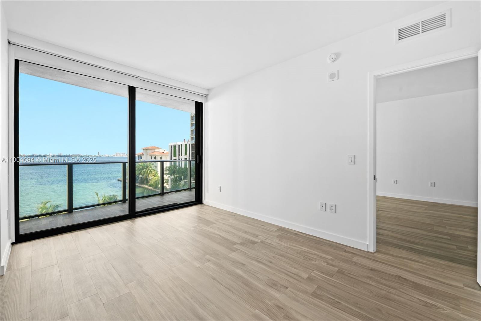 460 NE 28th St #505, Miami FL 33137