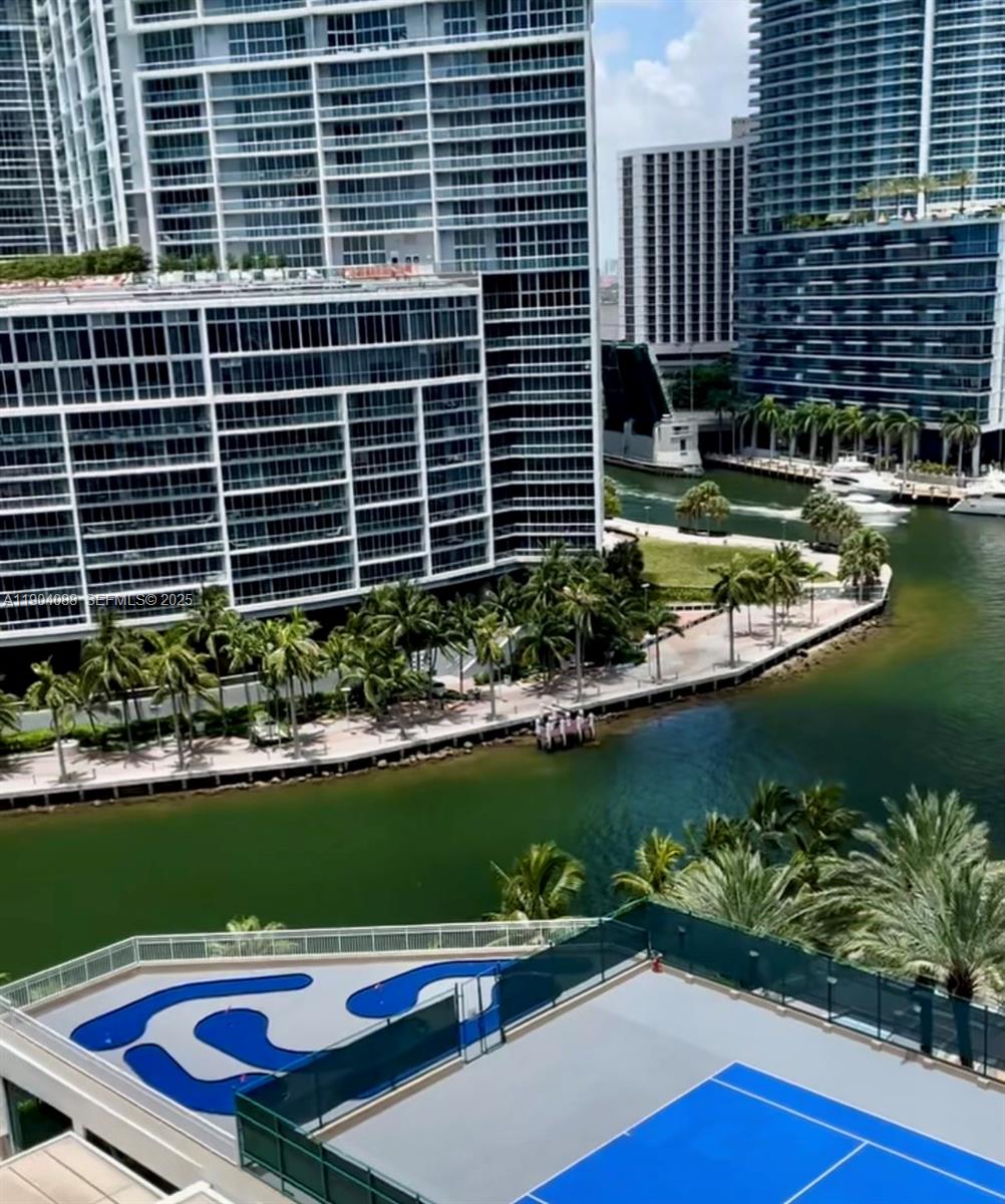 801 Brickell Key Blvd #1510, Miami FL 33131
