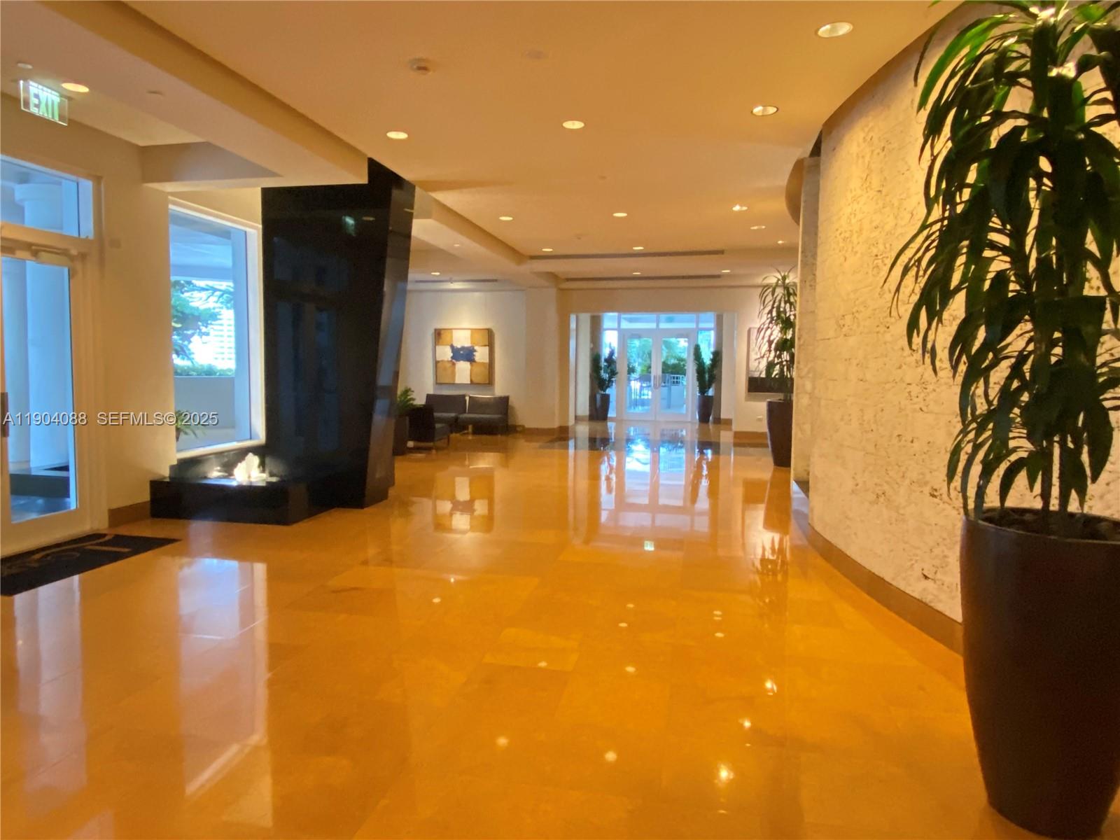 801 Brickell Key Blvd #1510, Miami FL 33131