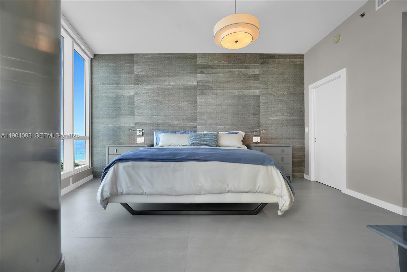 100 S Pointe Dr #909, Miami Beach FL 33139