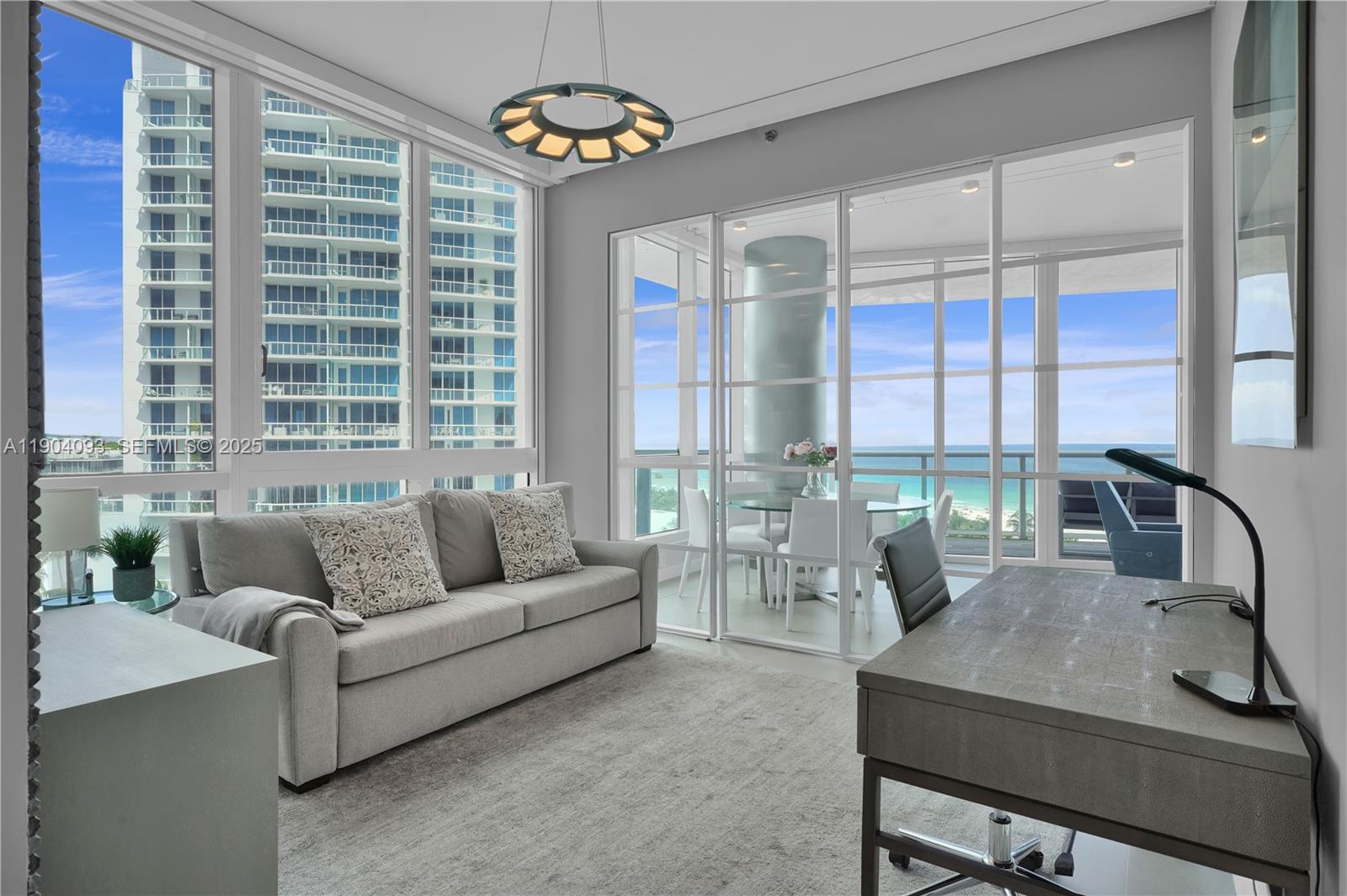 100 S Pointe Dr #909, Miami Beach FL 33139