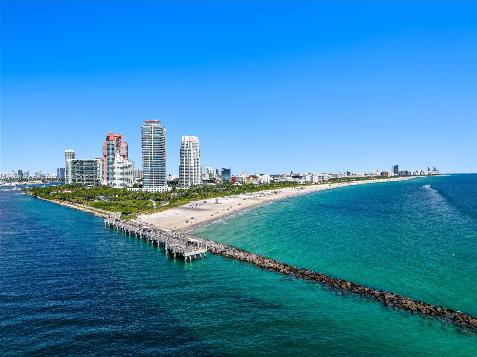 100 S Pointe Dr #909, Miami Beach FL 33139