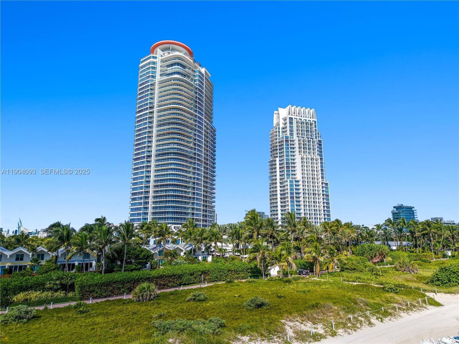 100 S Pointe Dr #909, Miami Beach FL 33139
