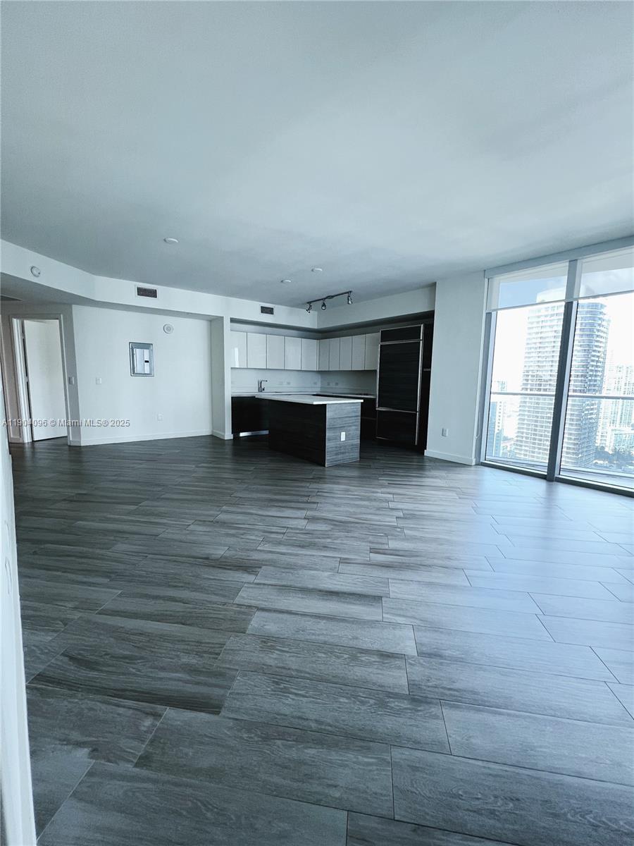 1100 S Miami Ave #3310, Miami FL 33130