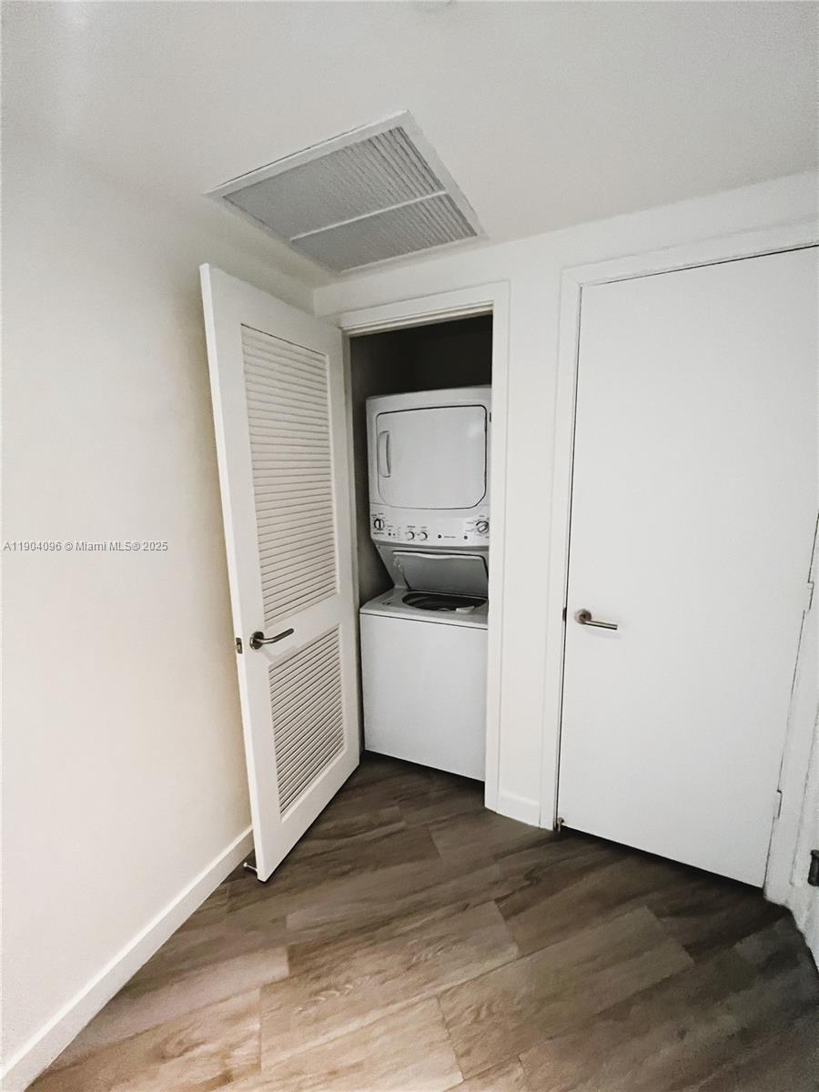 1100 S Miami Ave #3310, Miami FL 33130