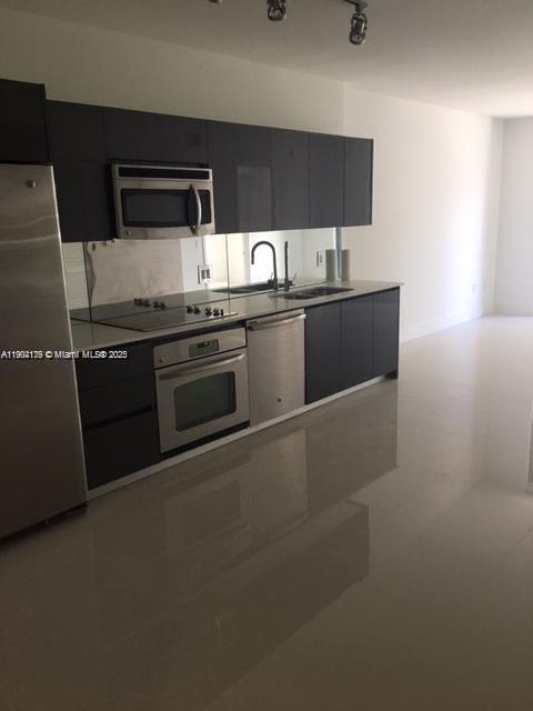 31 SE 6th St #604, Miami FL 33131