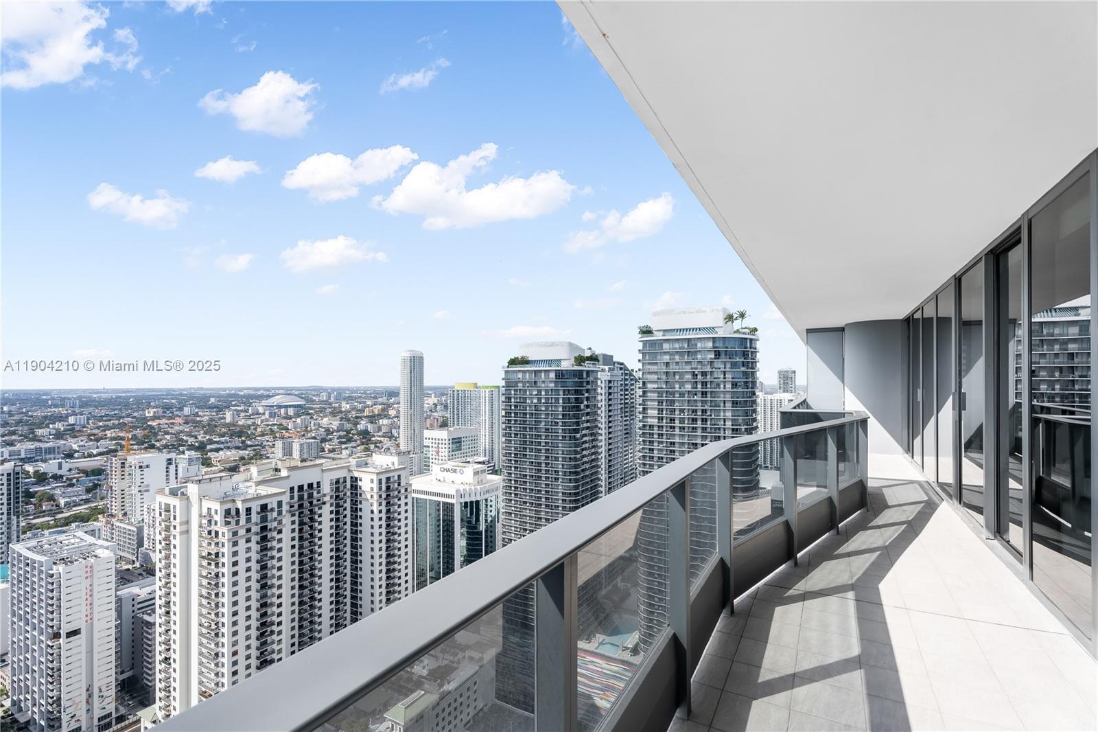 1000 Brickell Plz #4806, Miami FL 33131