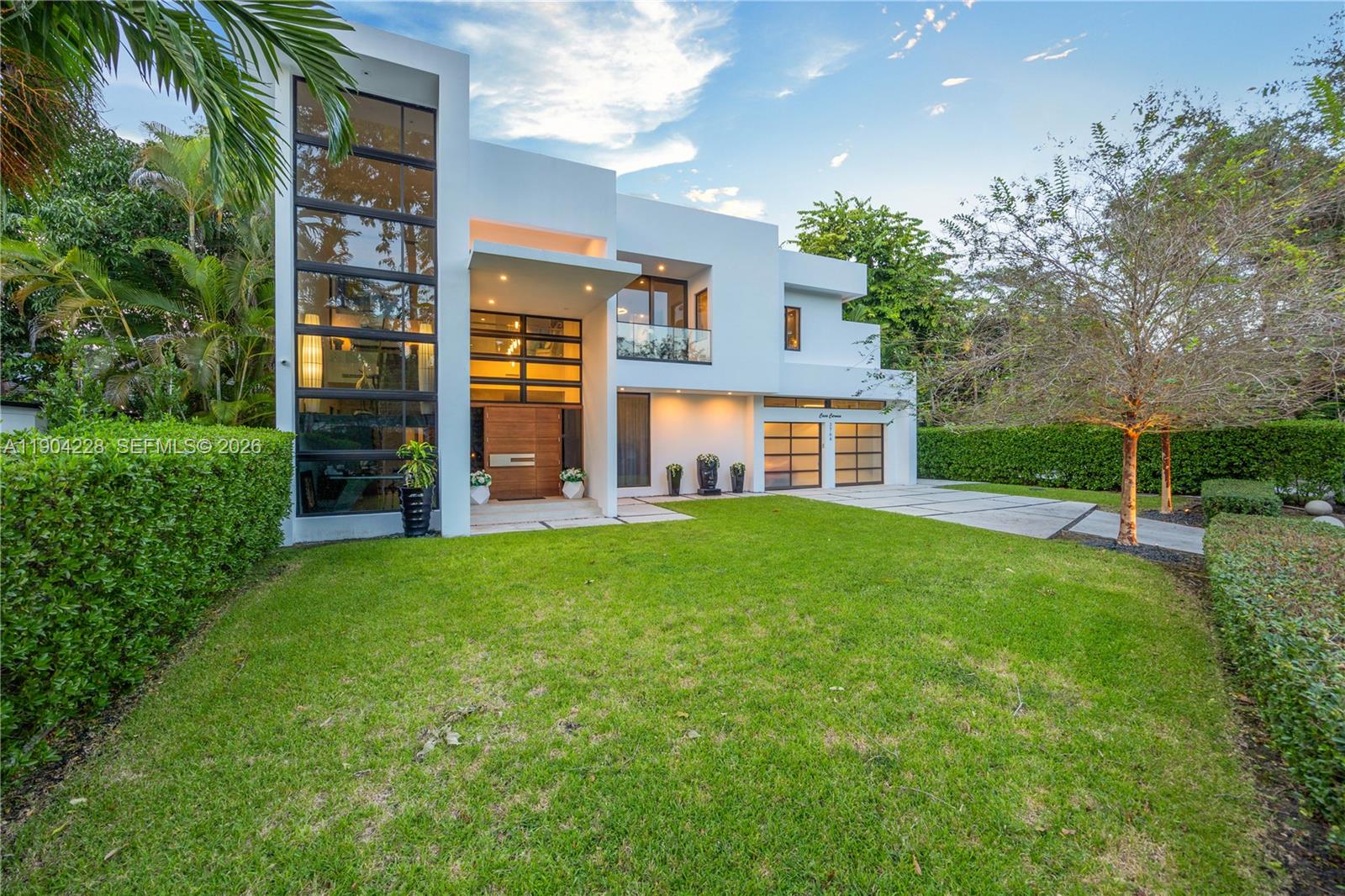 3764 Carmen Ct, Miami FL 33133