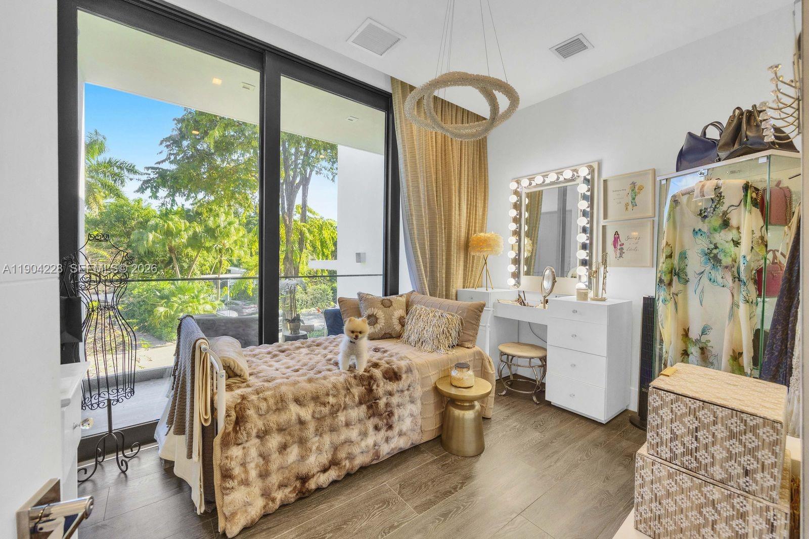 3764 Carmen Ct, Miami FL 33133