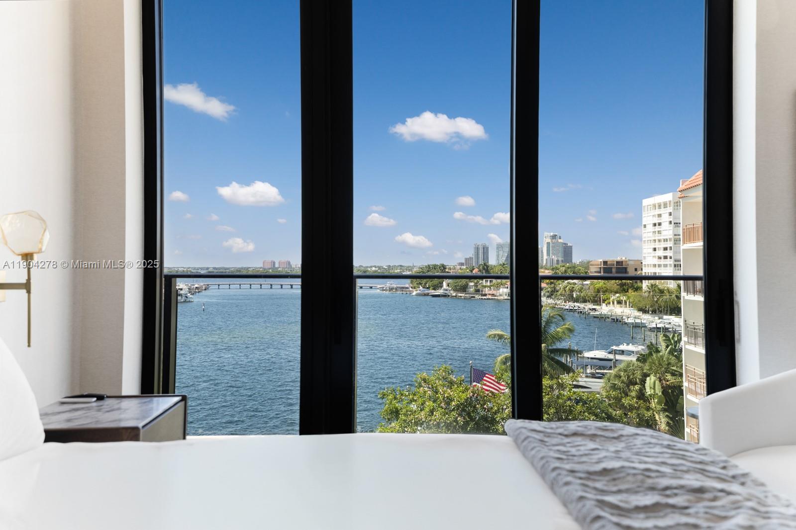 3581 E Glencoe St #501, Miami FL 33133