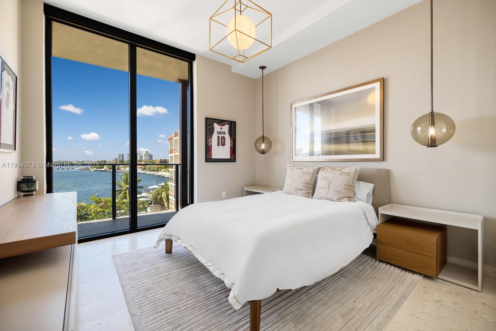 3581 E Glencoe St #501, Miami FL 33133