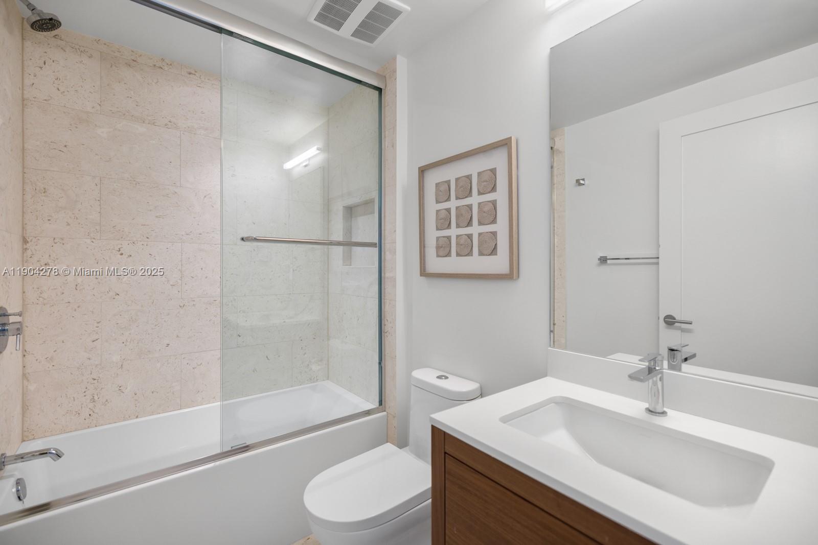 3581 E Glencoe St #501, Miami FL 33133
