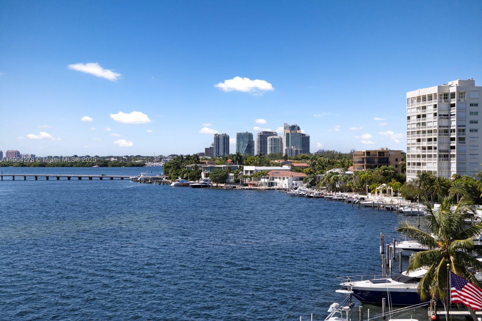 3581 E Glencoe St #501, Miami FL 33133
