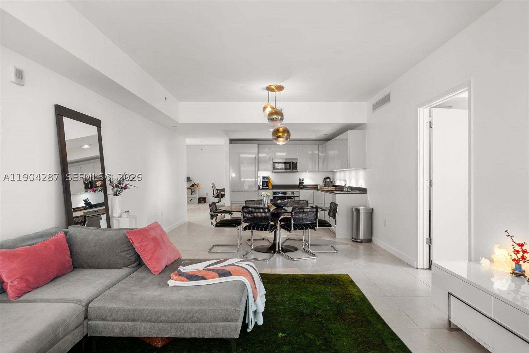 1010 Brickell Ave #1706, Miami FL 33131