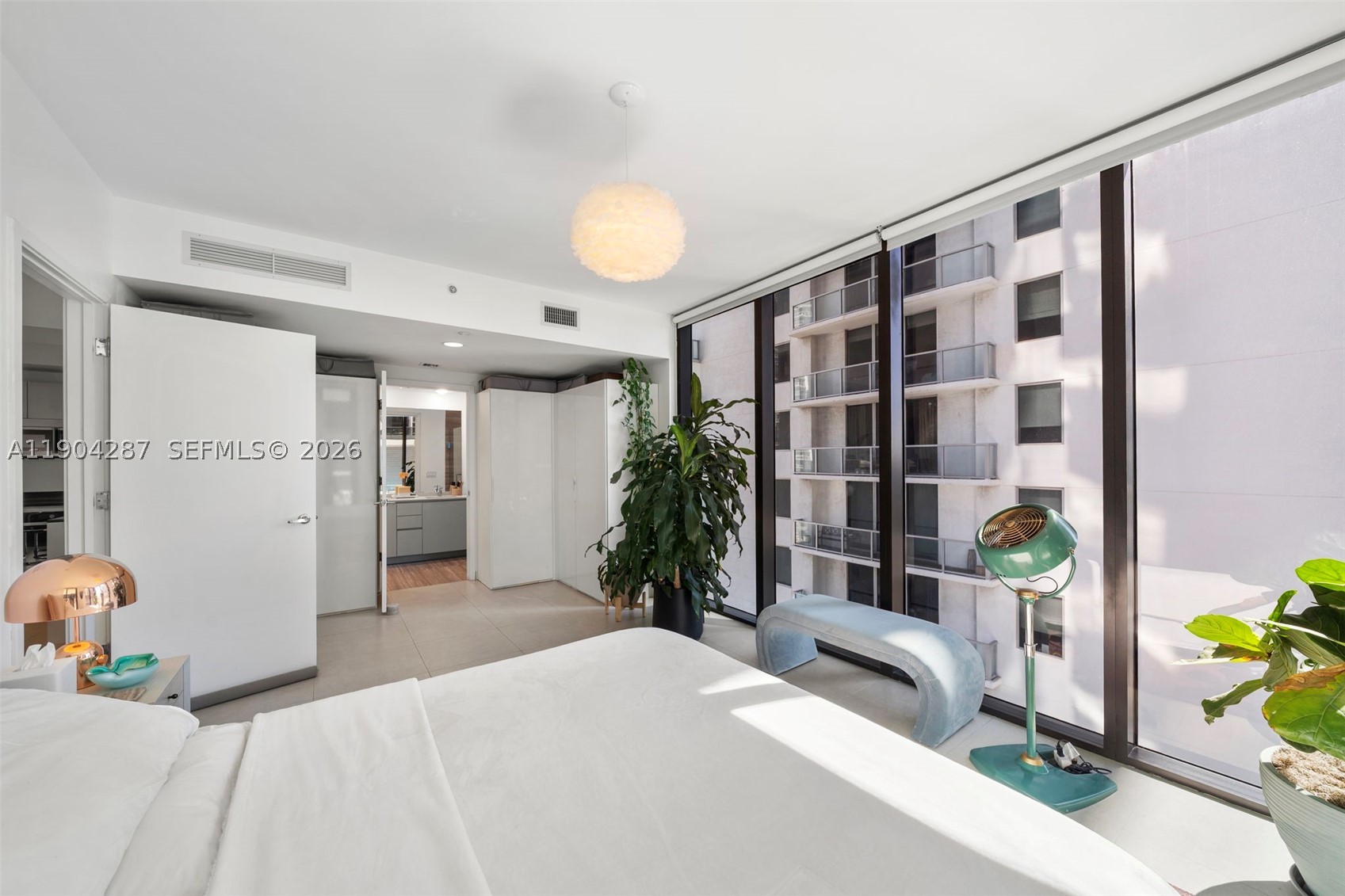 1010 Brickell Ave #1706, Miami FL 33131
