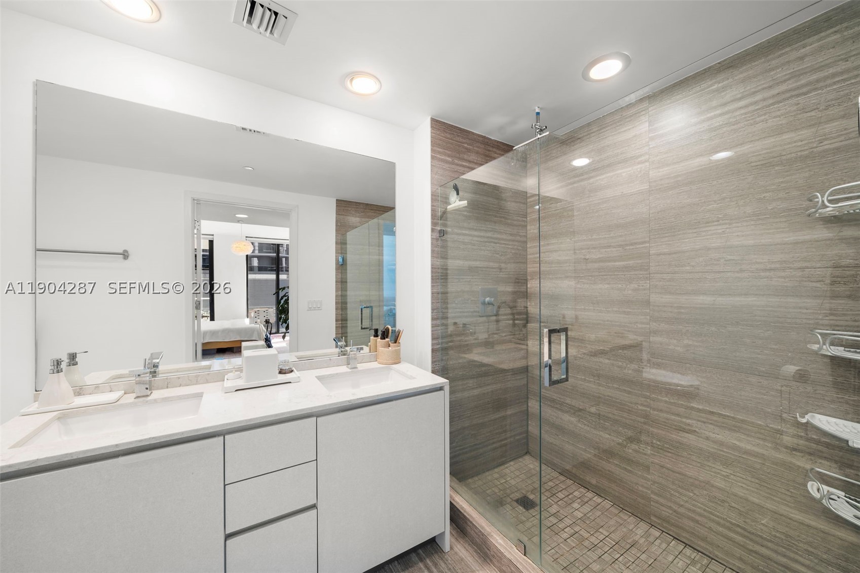 1010 Brickell Ave #1706, Miami FL 33131