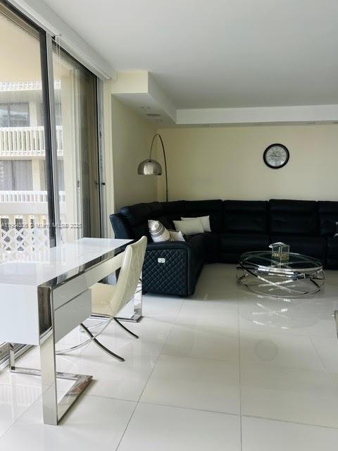 19355 Turnberry Way #10A, Aventura FL 33180
