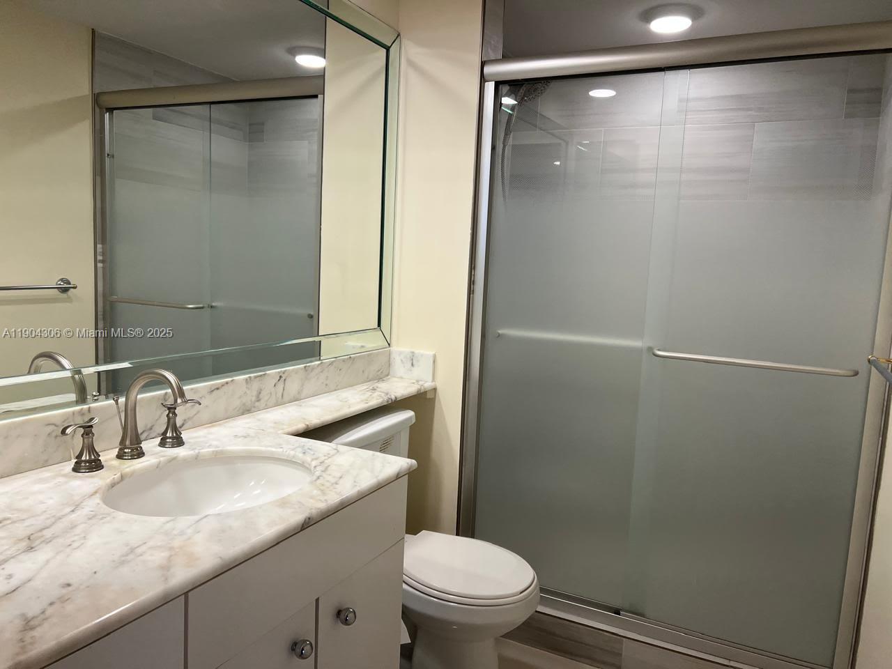 19355 Turnberry Way #10A, Aventura FL 33180
