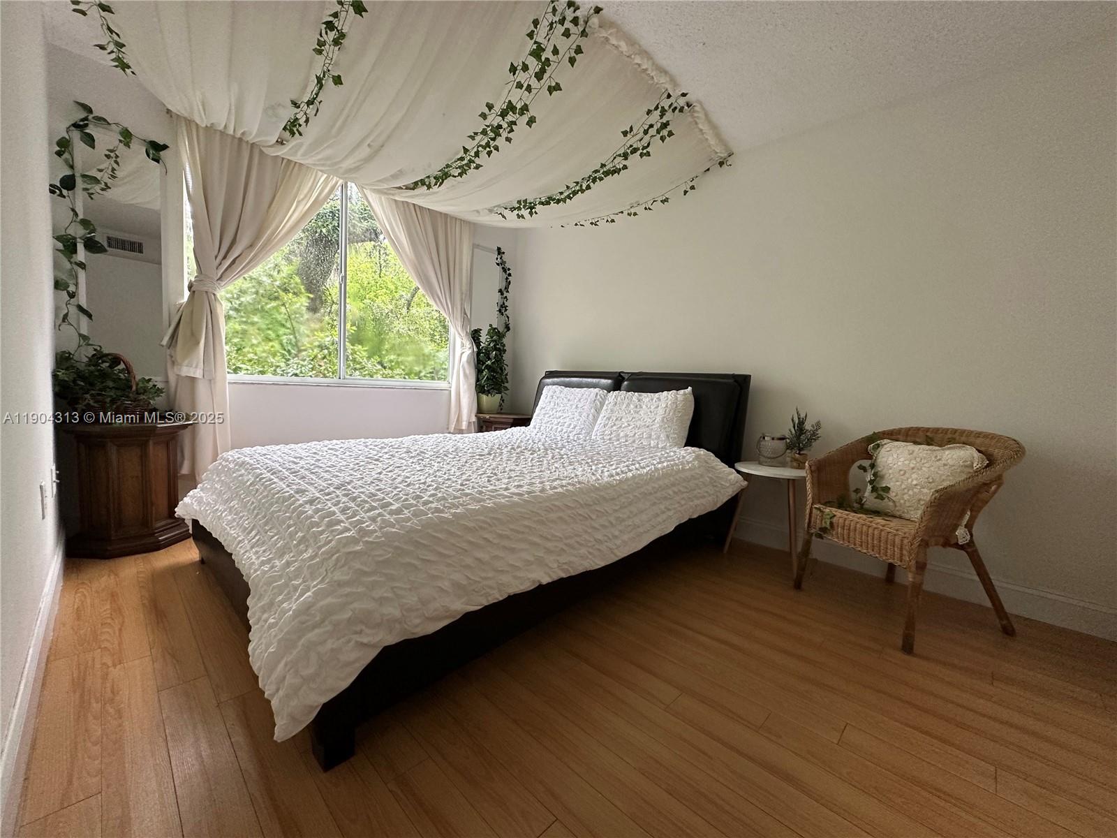 1720 NW N River Dr #305, Miami FL 33125