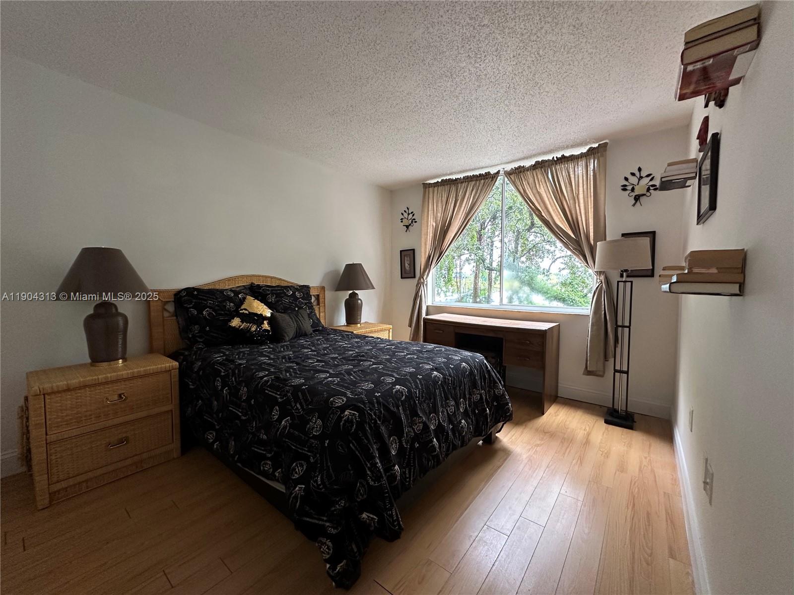 1720 NW N River Dr #305, Miami FL 33125