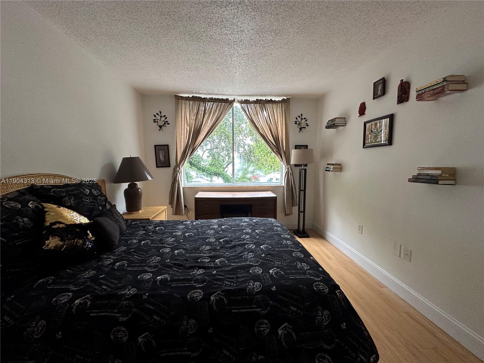 1720 NW N River Dr #305, Miami FL 33125