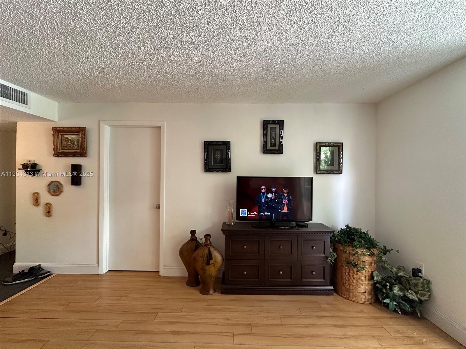1720 NW N River Dr #305, Miami FL 33125