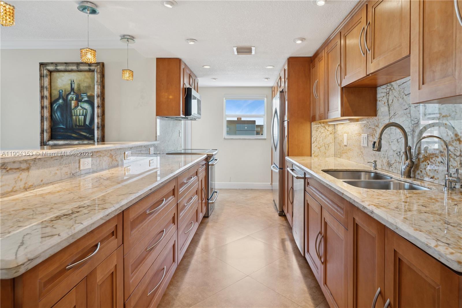 1160 Hillsboro Mile #901, Hillsboro Beach FL 33062