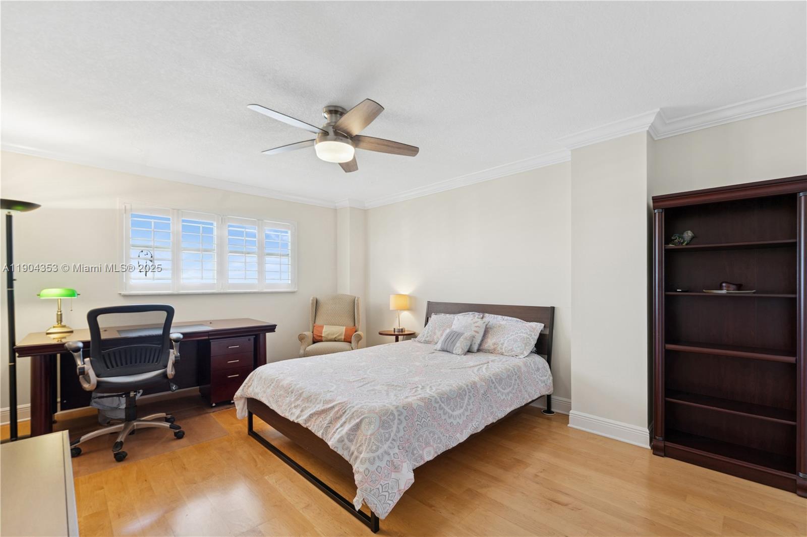 1160 Hillsboro Mile #901, Hillsboro Beach FL 33062