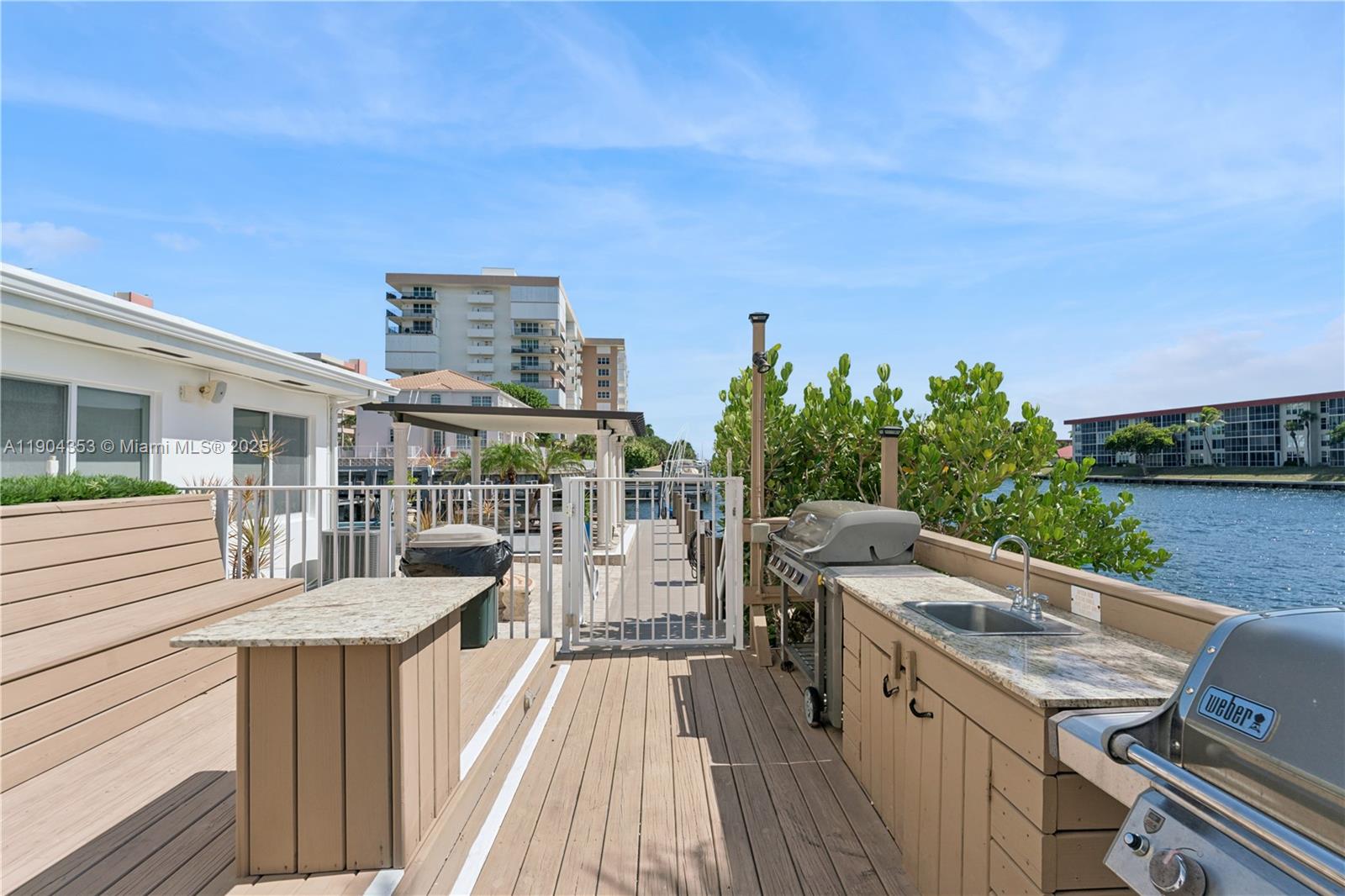 1160 Hillsboro Mile #901, Hillsboro Beach FL 33062