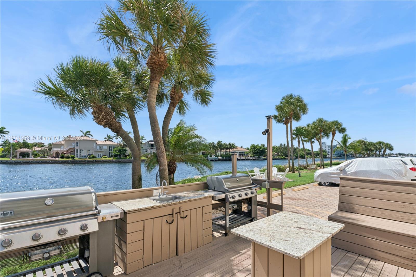 1160 Hillsboro Mile #901, Hillsboro Beach FL 33062