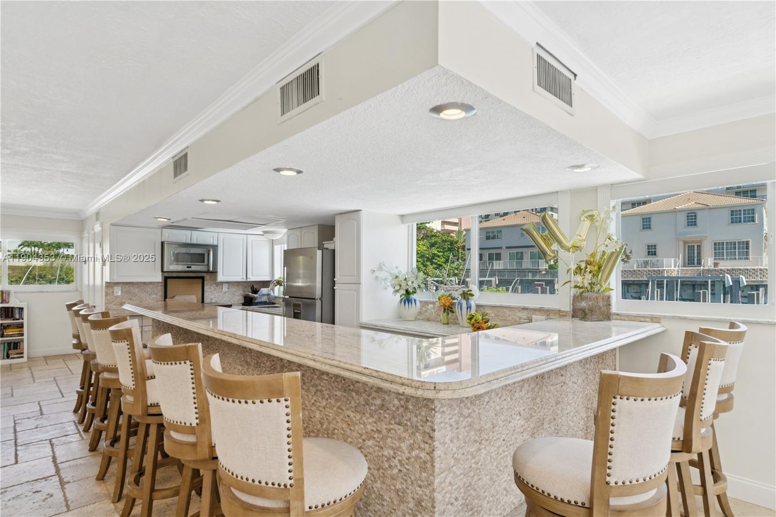 1160 Hillsboro Mile #901, Hillsboro Beach FL 33062