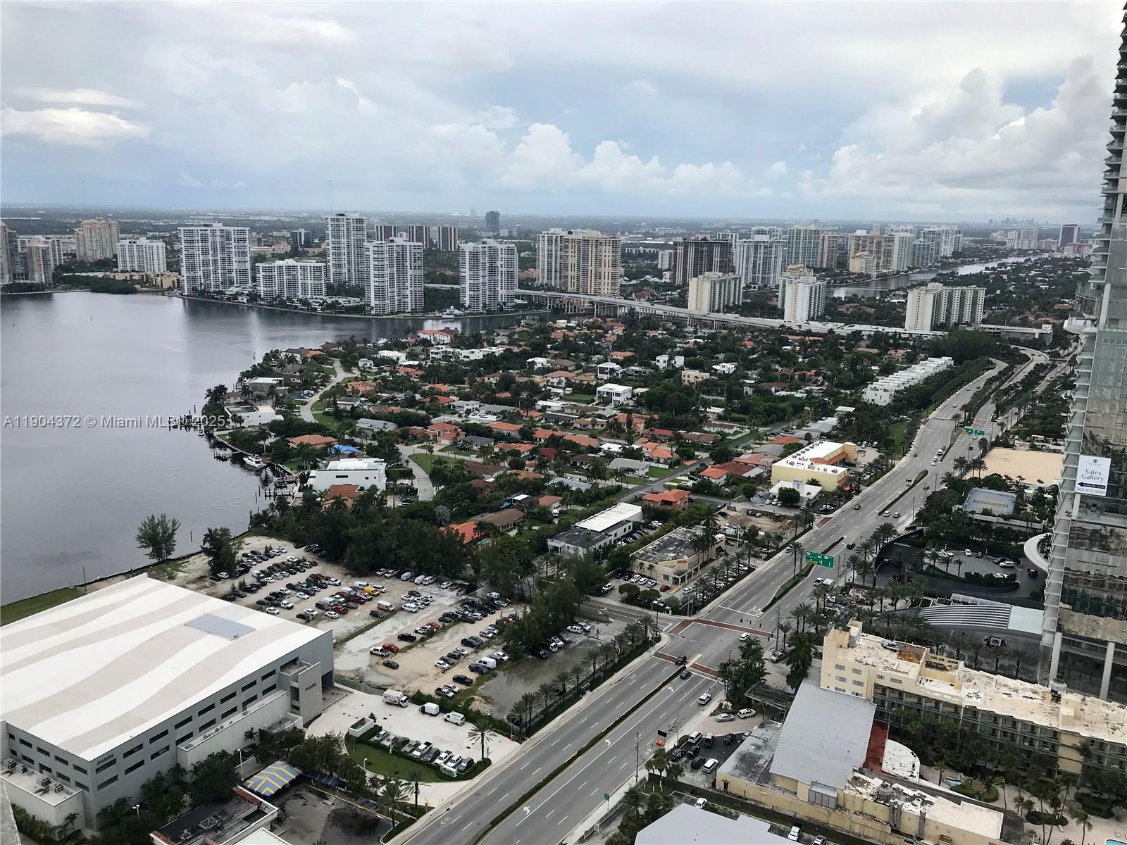 18201 Collins Ave #5104, Sunny Isles Beach FL 33160