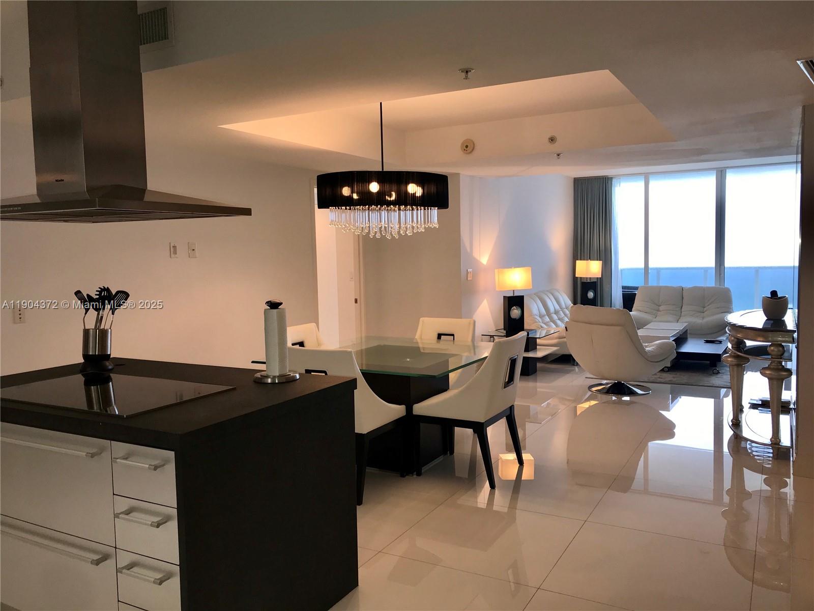 18201 Collins Ave #5104, Sunny Isles Beach FL 33160