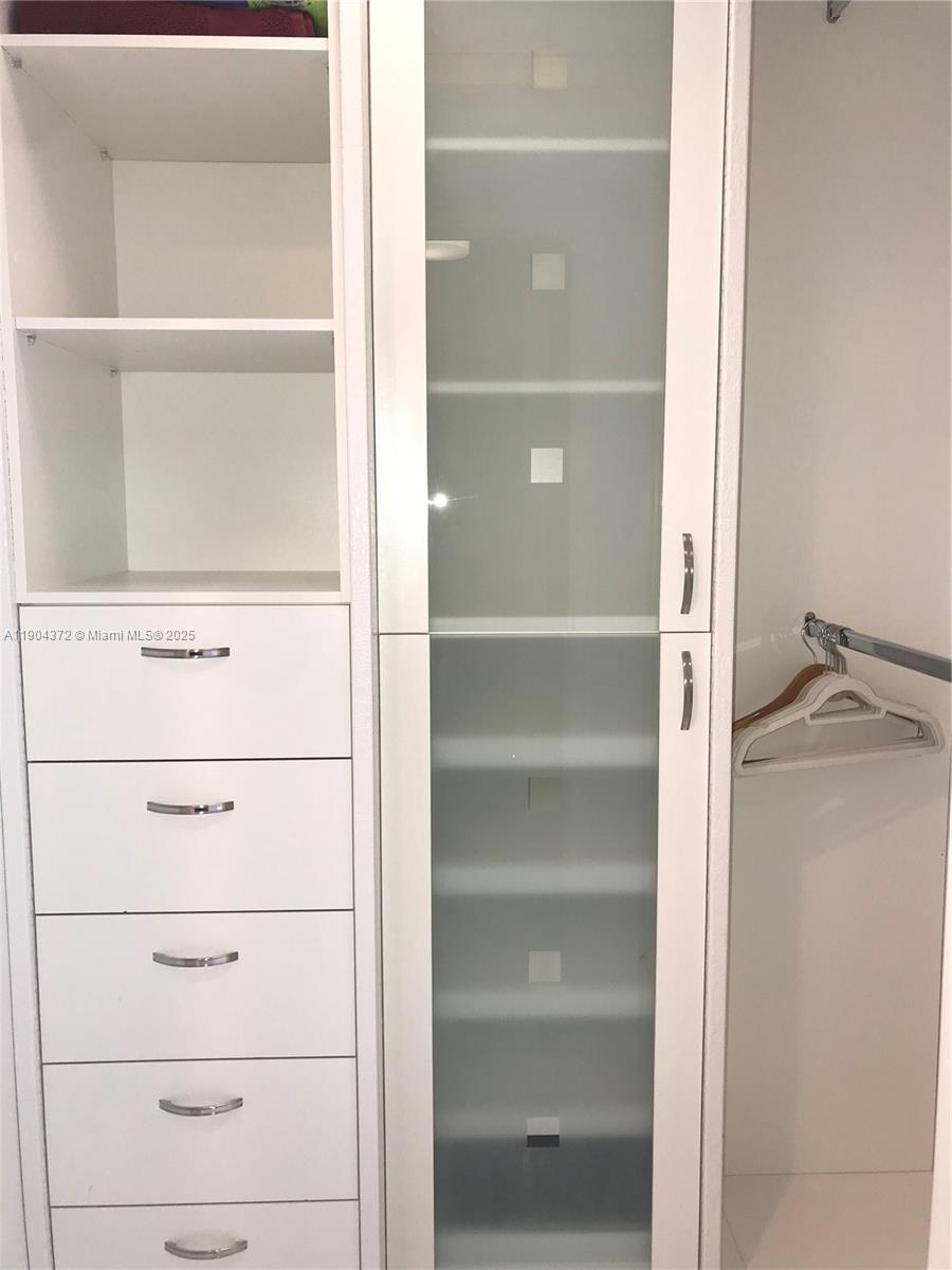 18201 Collins Ave #5104, Sunny Isles Beach FL 33160