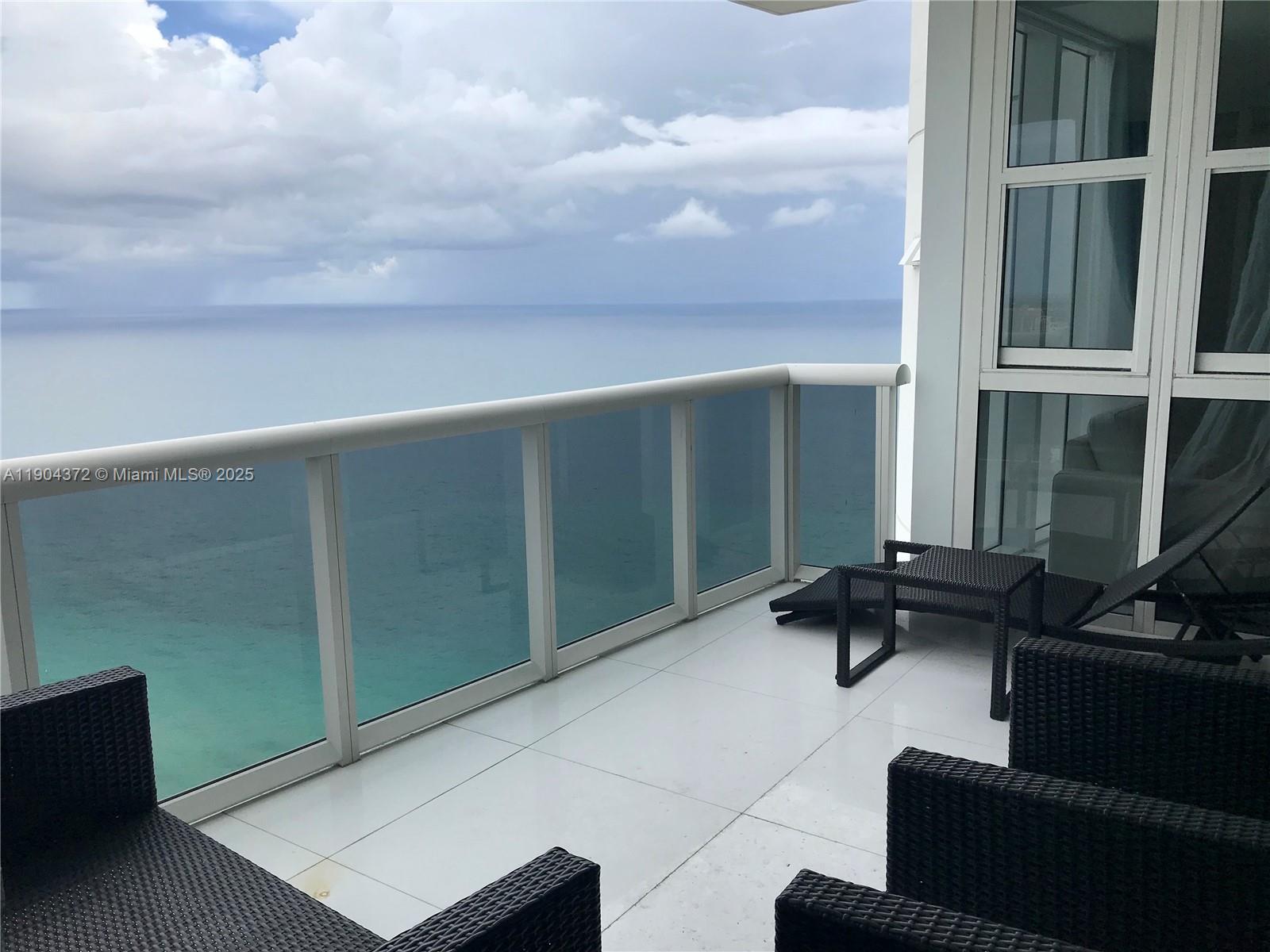 18201 Collins Ave #5104, Sunny Isles Beach FL 33160