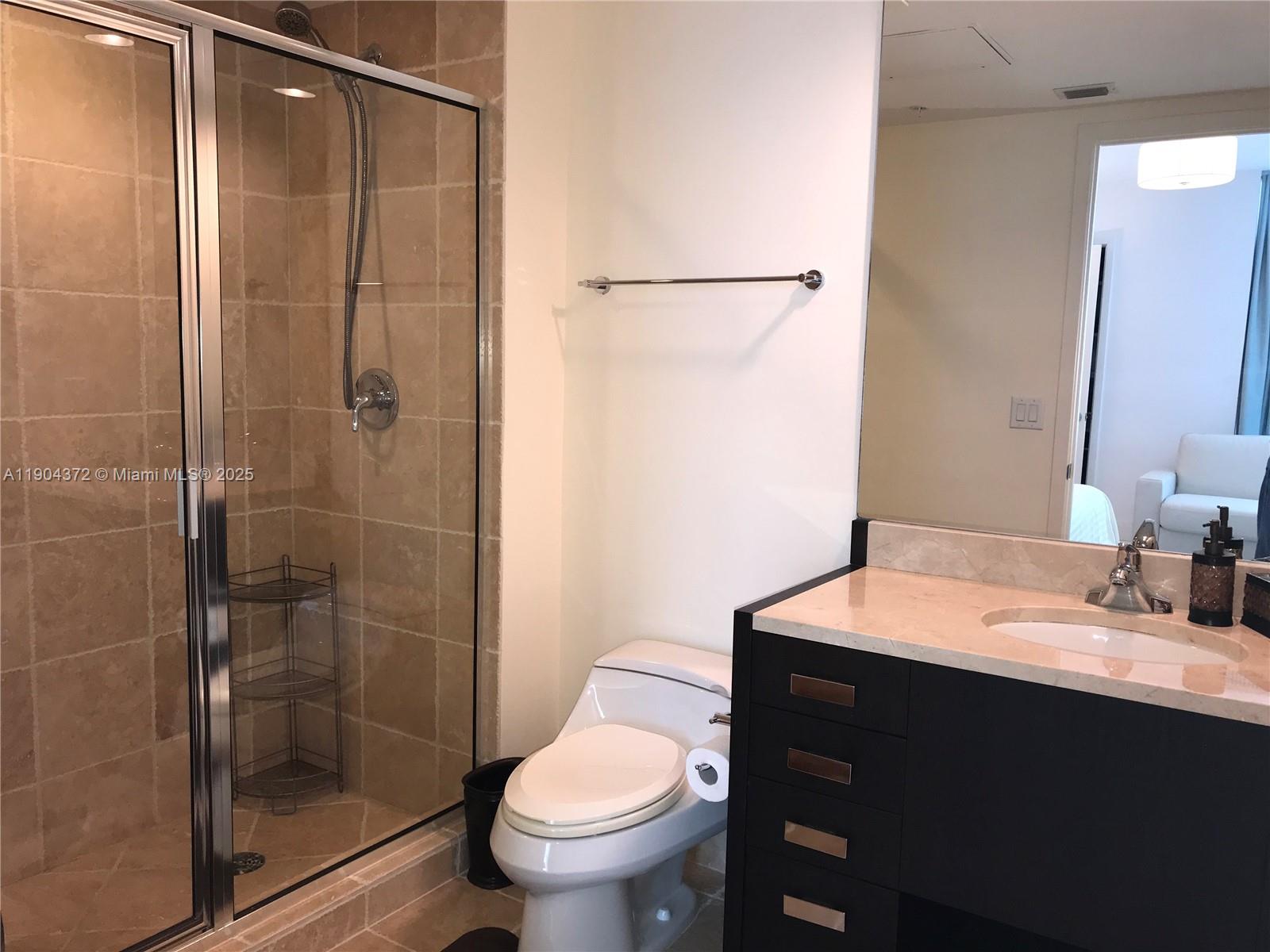 18201 Collins Ave #5104, Sunny Isles Beach FL 33160
