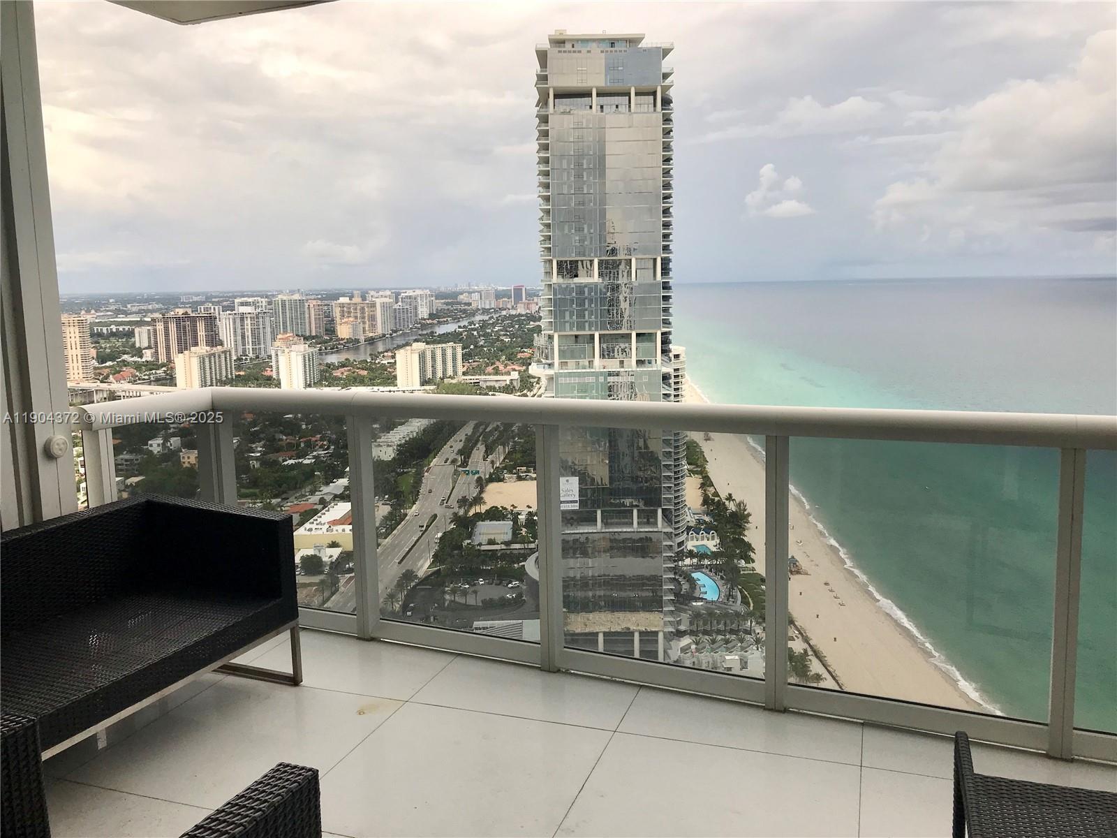 18201 Collins Ave #5104, Sunny Isles Beach FL 33160