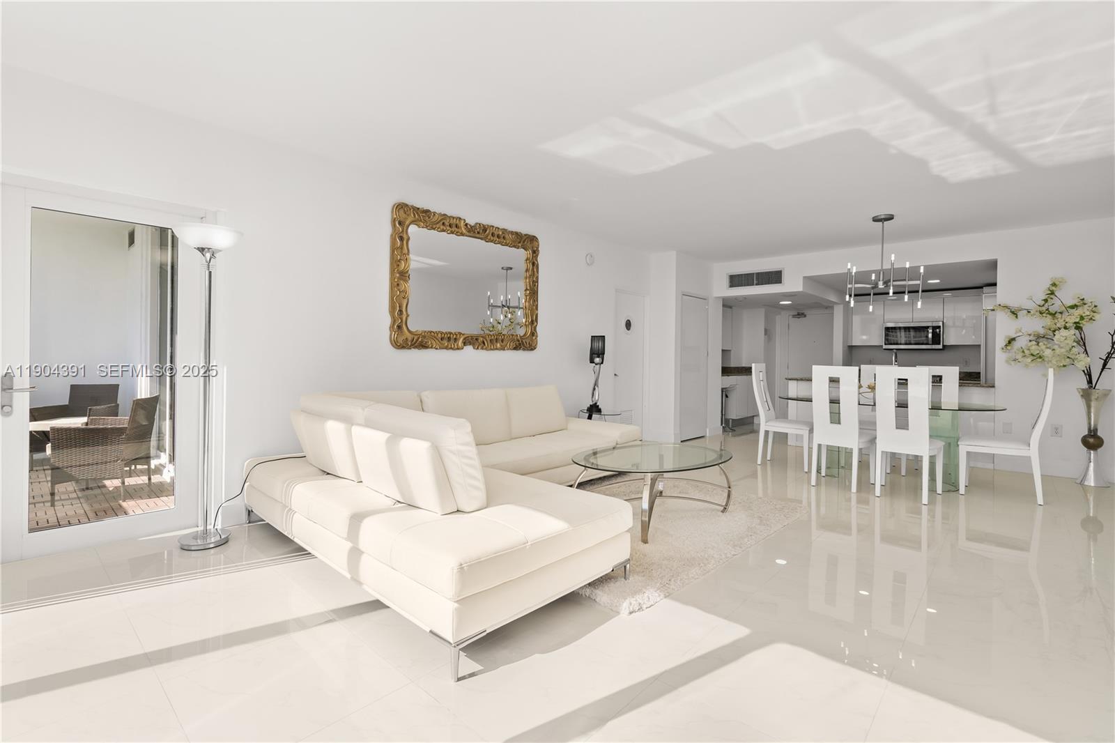 10275 COLLINS AV #514, Bal Harbour FL 33154