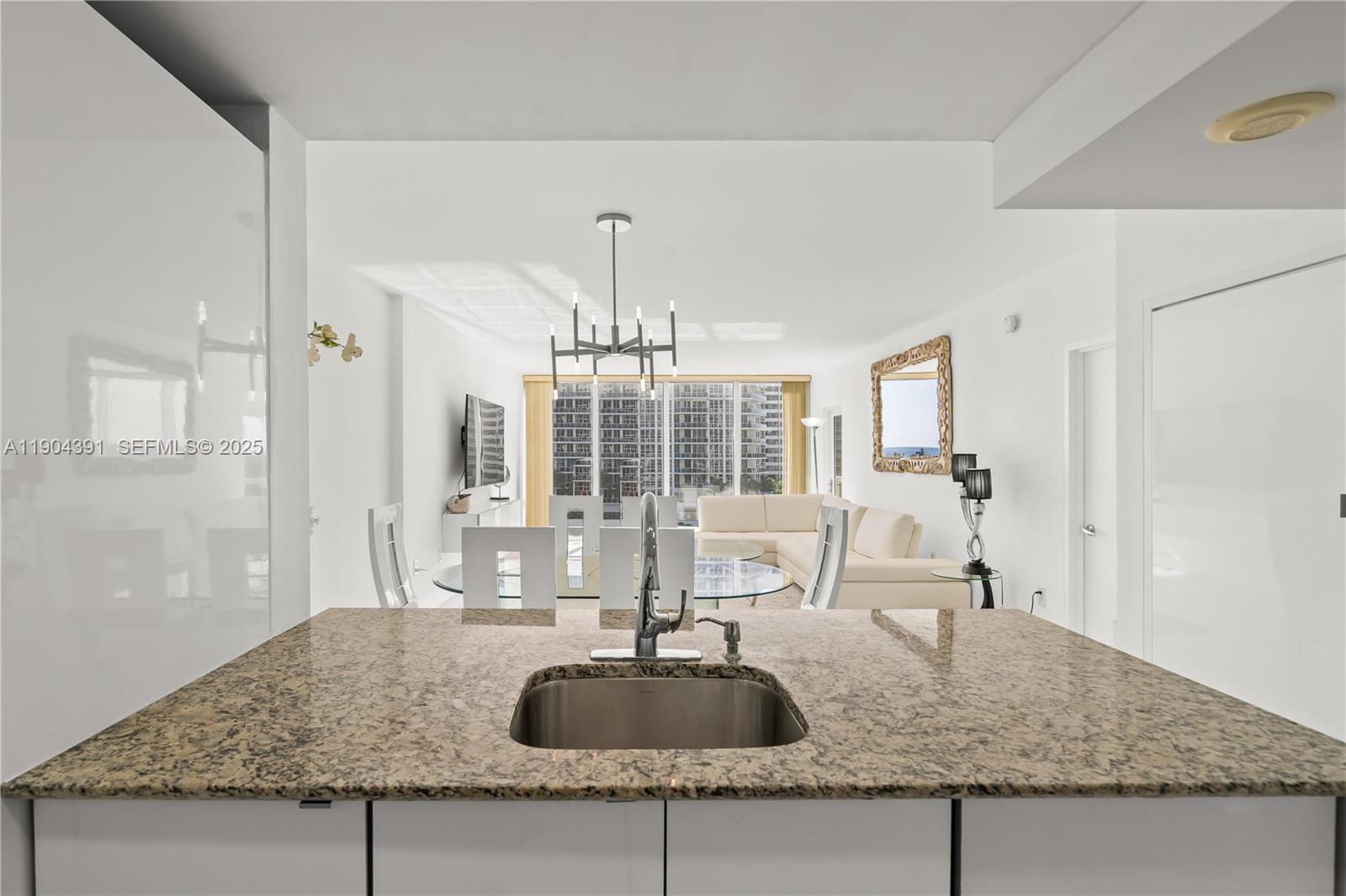 10275 COLLINS AV #514, Bal Harbour FL 33154