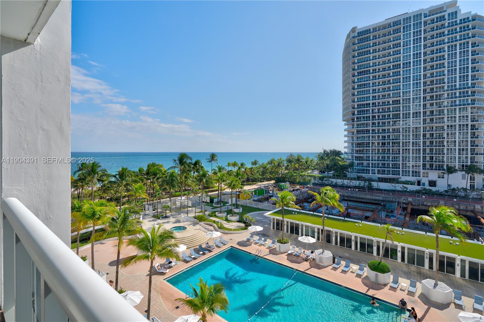 10275 COLLINS AV #514, Bal Harbour FL 33154