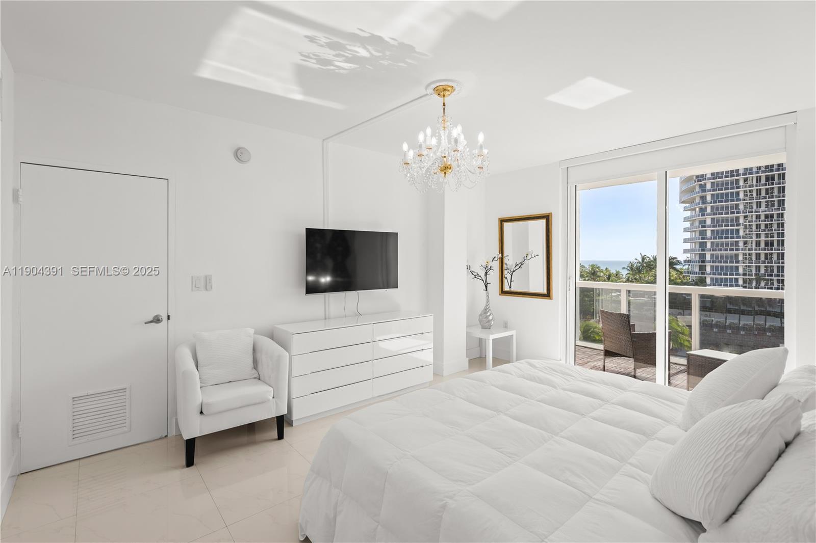 10275 COLLINS AV #514, Bal Harbour FL 33154