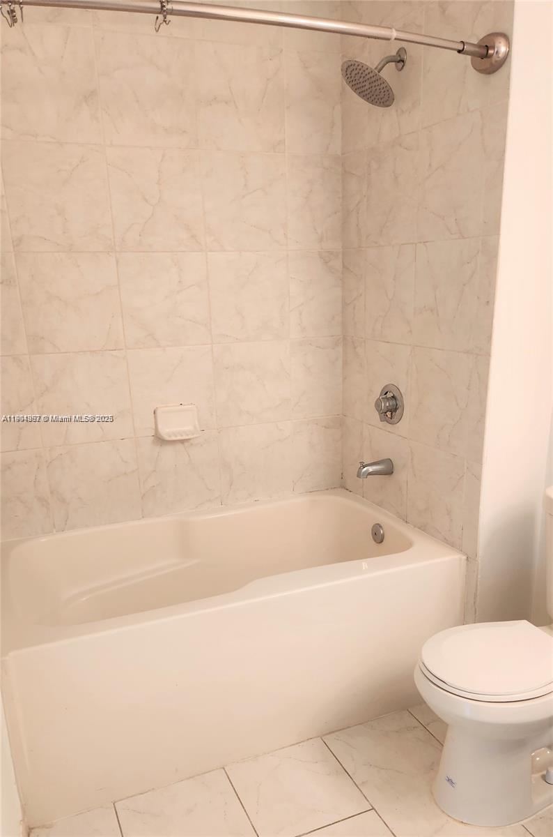 133 NE 2nd Ave #2207, Miami FL 33132