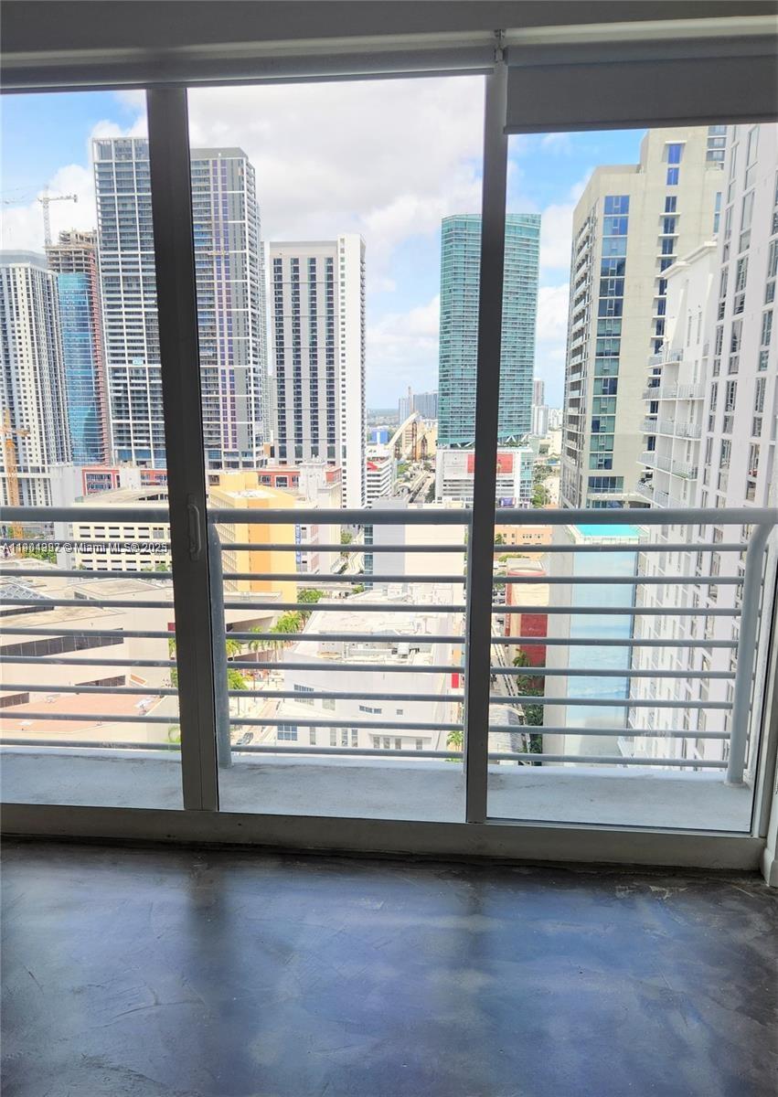 133 NE 2nd Ave #2207, Miami FL 33132