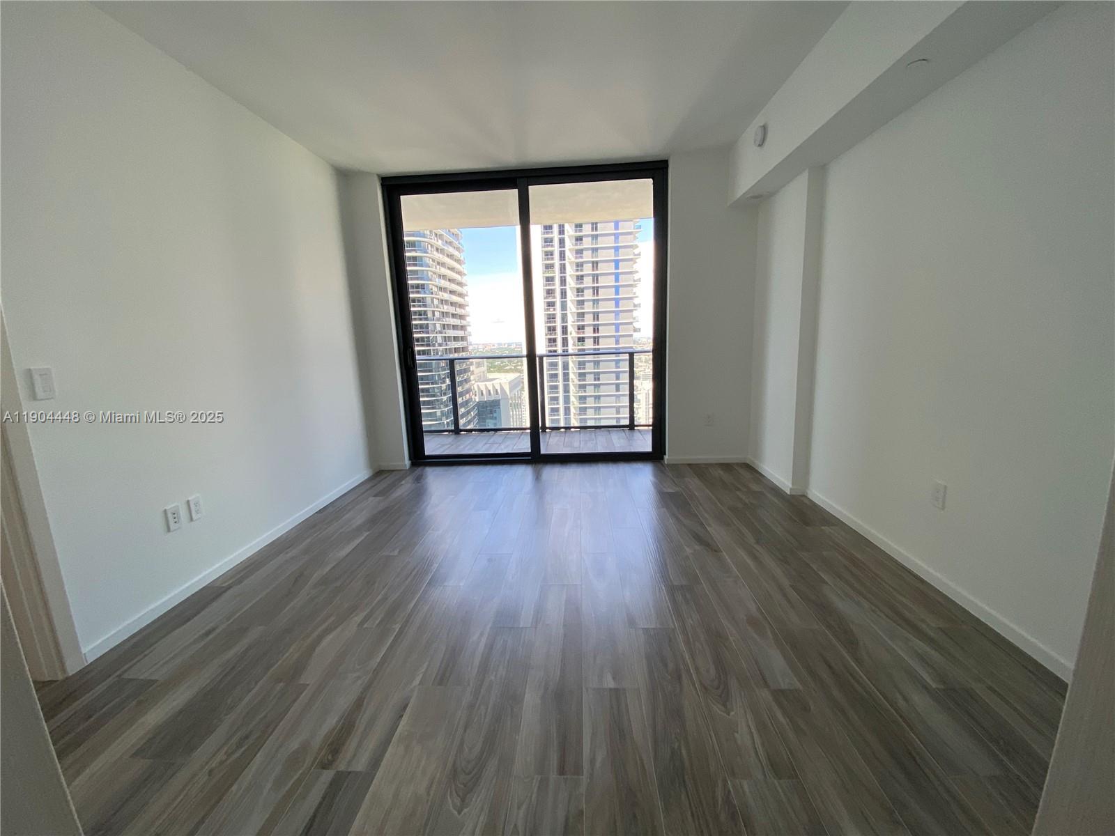801 S Miami Ave #3410, Miami FL 33130