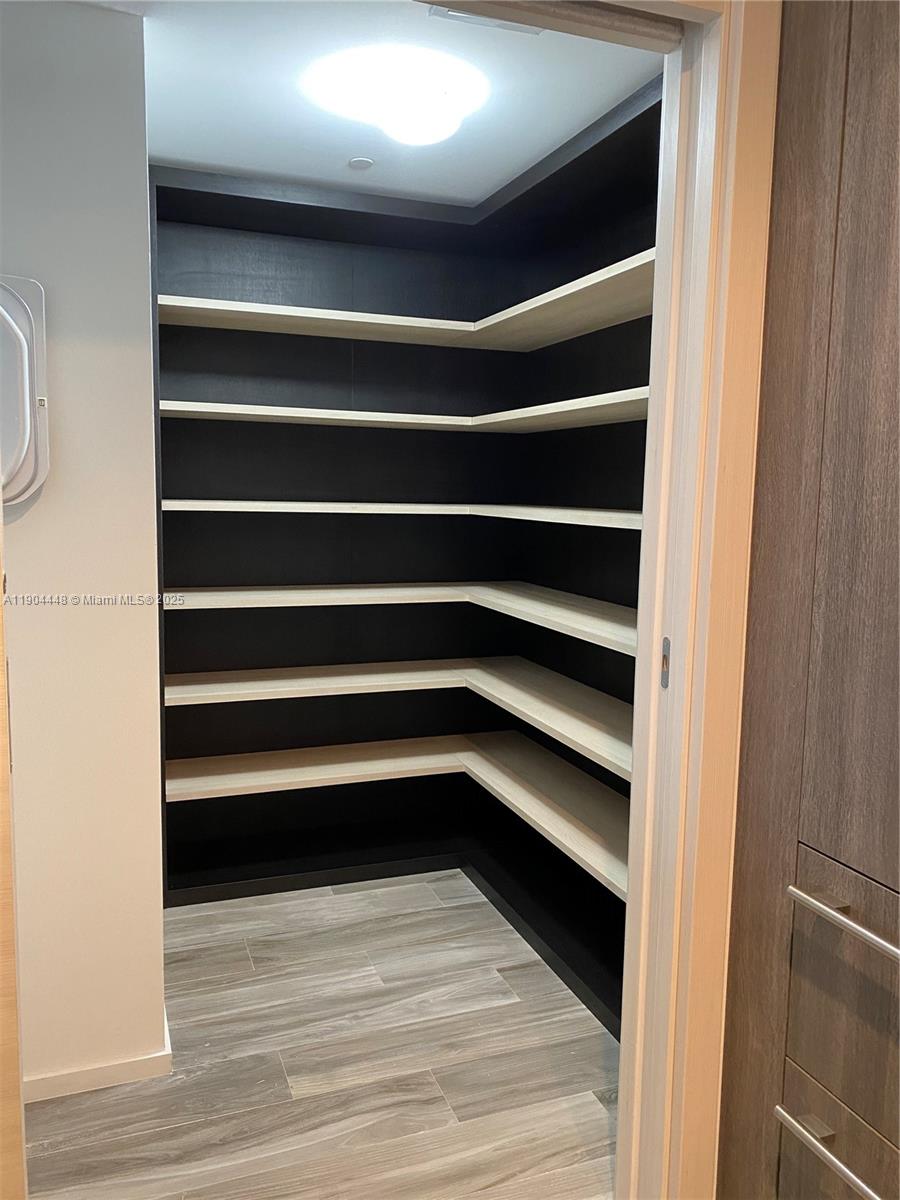 801 S Miami Ave #3410, Miami FL 33130