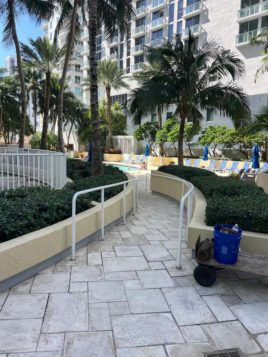 244 Biscayne Blvd #308, Miami FL 33132