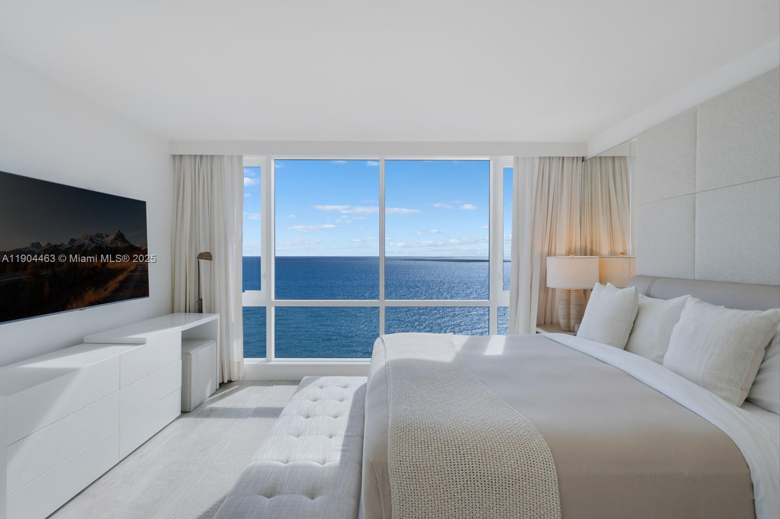 102 24th St #1519, Miami Beach FL 33139